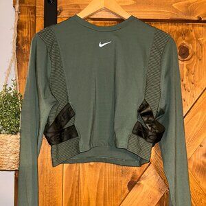 Nike Pro Dri-fit running crop